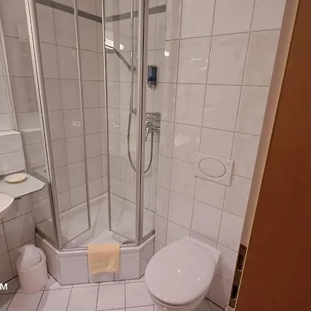 Zu Den Linden Hotel Aschheim