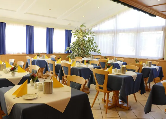 Hotel Zu Den Linden