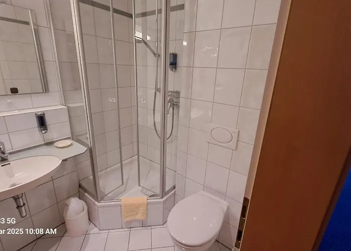 Zu Den Linden Hotel Aschheim